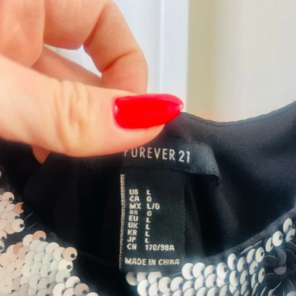 Forever 21 Monochrome Sequin Top - Picture 6 of 7